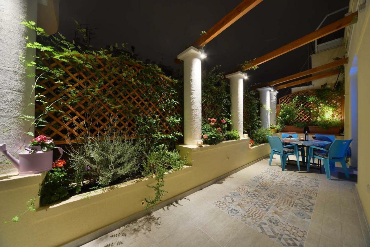 Oasis Veranda Under Columns.Kolonaki Embassy Area. Athènes Extérieur photo